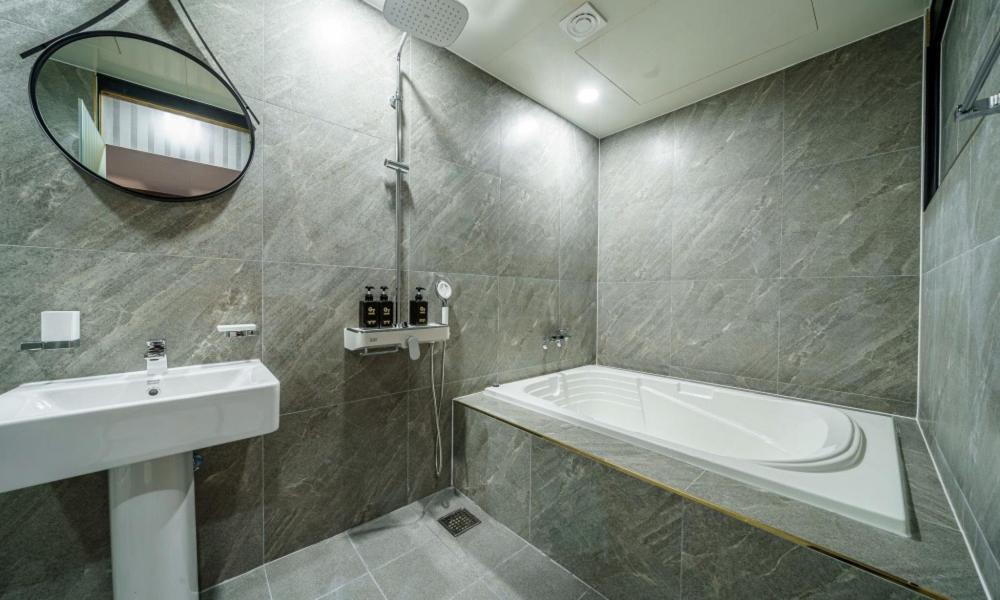 G7 Hotel Dongducheon Exteriér fotografie